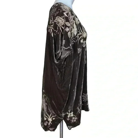 JOHNNY WAS Maree velvet effortless floral tunic Embroidered kaftan dress size XS - Picture 5 of 8